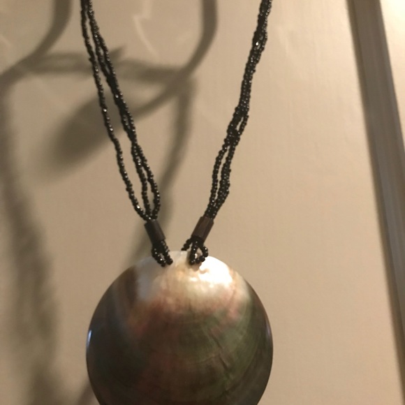Shell necklace - Picture 2 of 6